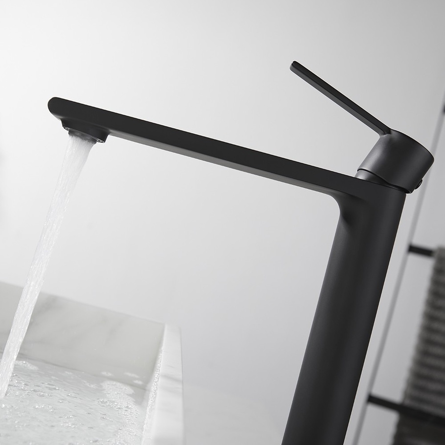 Découvrez la robinetterie FIGARO dans notre showroom Découvrez la robinetterie FIGARO dans notre showroom